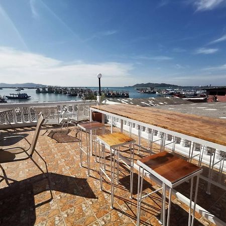 I Na Seaview Hostel Rayong Exterior photo